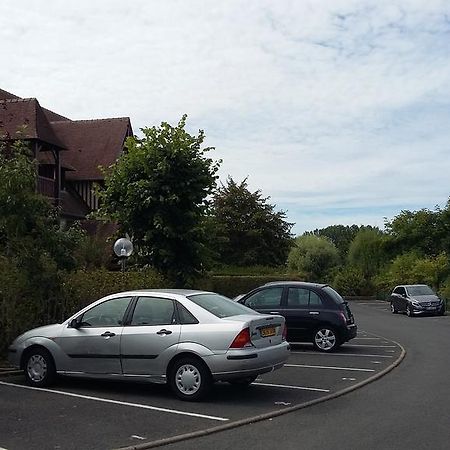Les Manoirs Daire Deauville Dış mekan fotoğraf