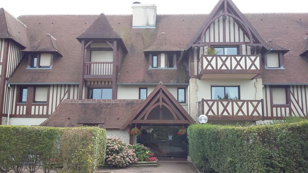 Les Manoirs Daire Deauville Dış mekan fotoğraf